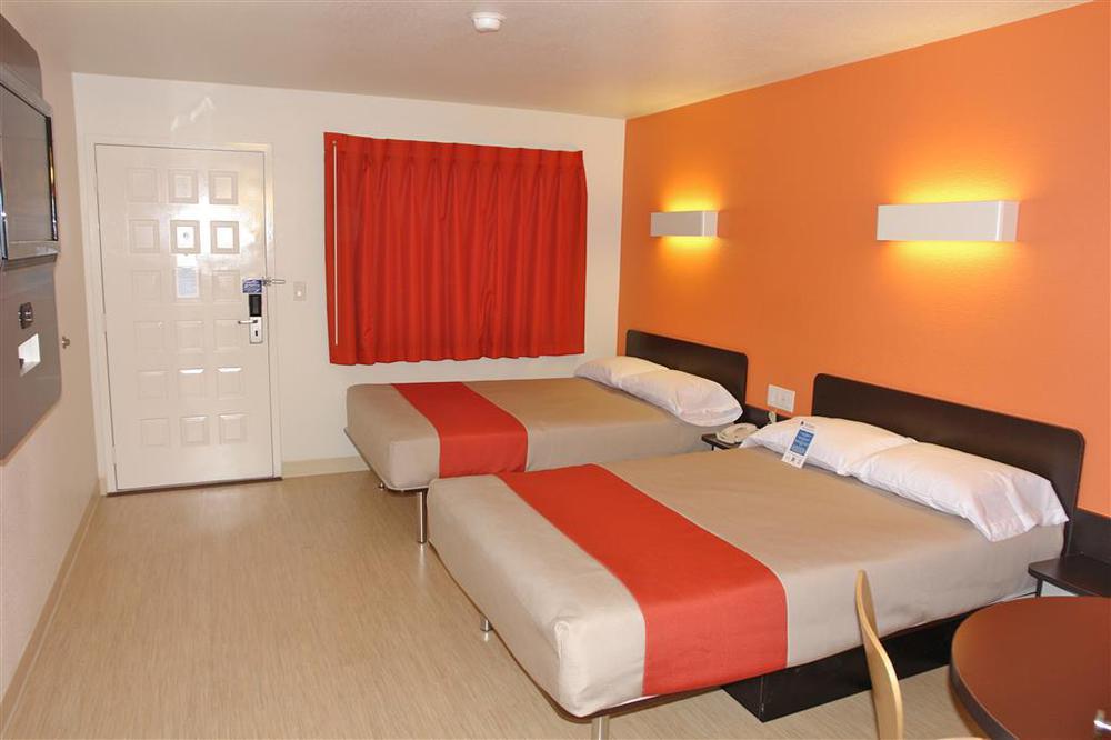 Motel 6-Capitol Heights, Md - Washington Largo Quarto foto